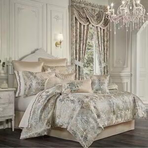 J. Queen New York Jillian Teal Polyester King 4-Pieces Comforter Set